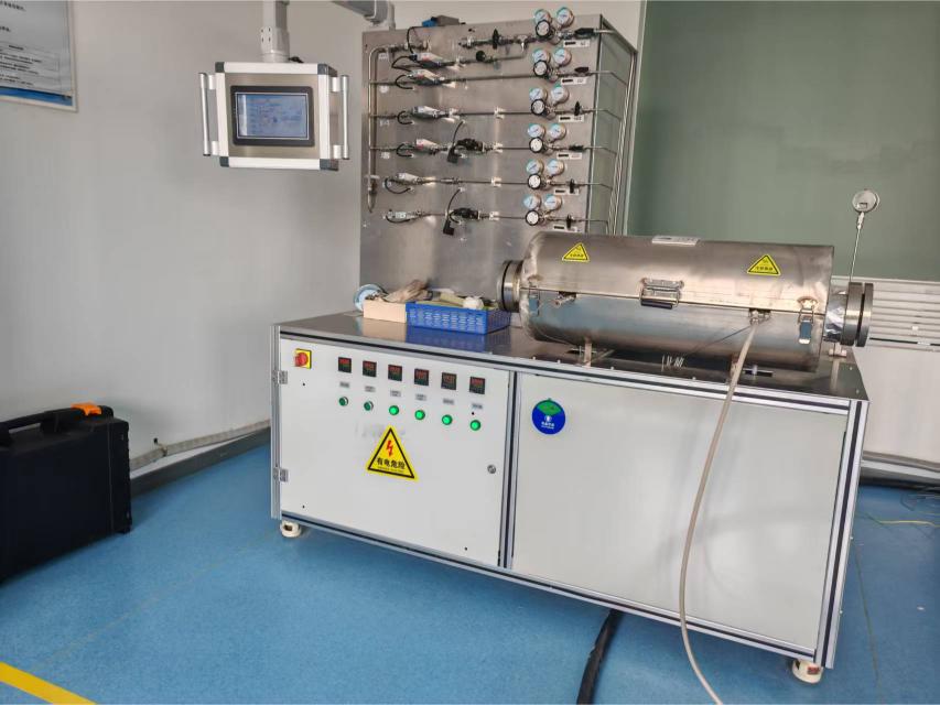 Small-scale Fixed-bed Catalyst Testing Unit